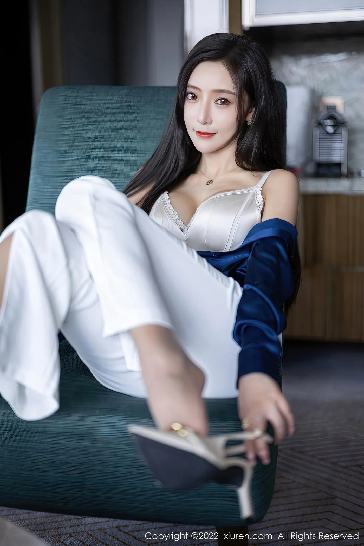 [XIUREN秀人网] 2022.11.01 NO.5790 王馨瑶yanni [46P]插图